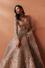 Load image into Gallery viewer, Buy Soraya PK | Caro Bridals '25 (Catherine ) WEDDING COLLECTION 2026 from our website. We have various PAKISTANI DRESSES ONLINE IN UK, Soraya PK. Get your unstitched or customized PAKISATNI DRESSES IN UK, USA, FRACE , QATAR, DUBAI from Lebaasonline @SALE