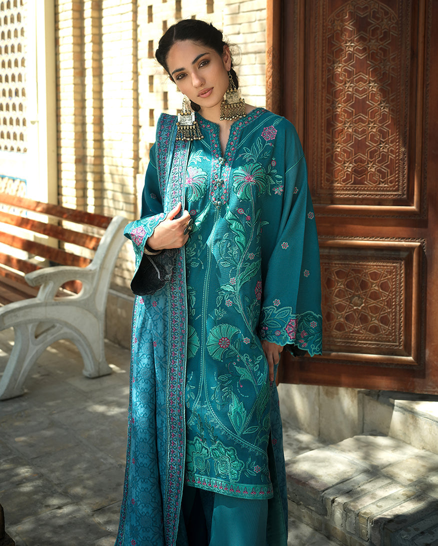 MUSHQ | Azure Courtyard