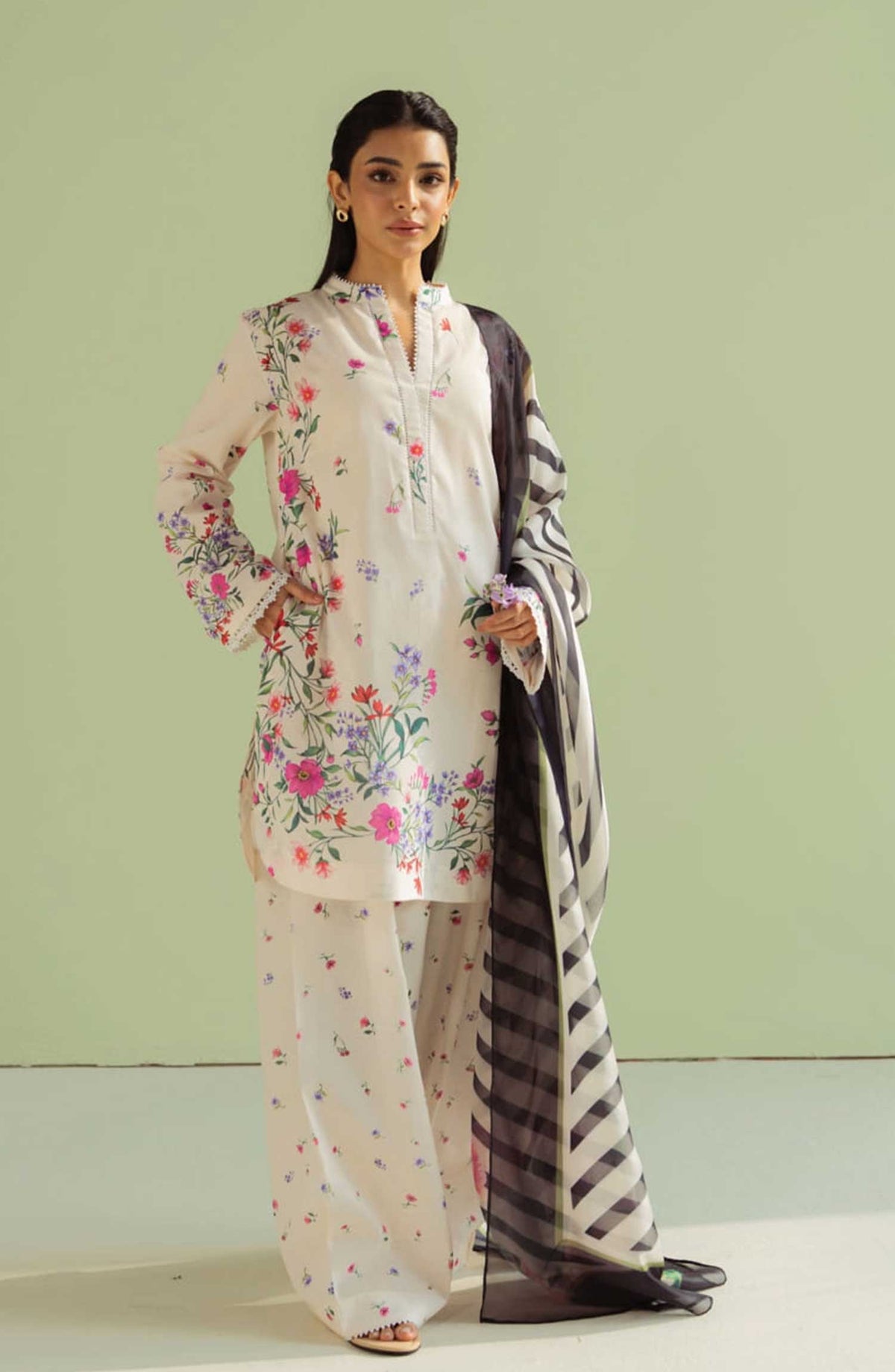 Buy Zara Shahjahan | Coco printed Lawn 2026( D-4B Reena) Pakistani Embroidered Clothes For Women at Our Online Designer Boutique UK, Indian & Pakistani Wedding dresses online UK, Asian Clothes UK Jazmin Suits USA, Baroque Chiffon Collection 2025 & Eid Collection Outfits in USA on express shipping available @ Lebaasonline.