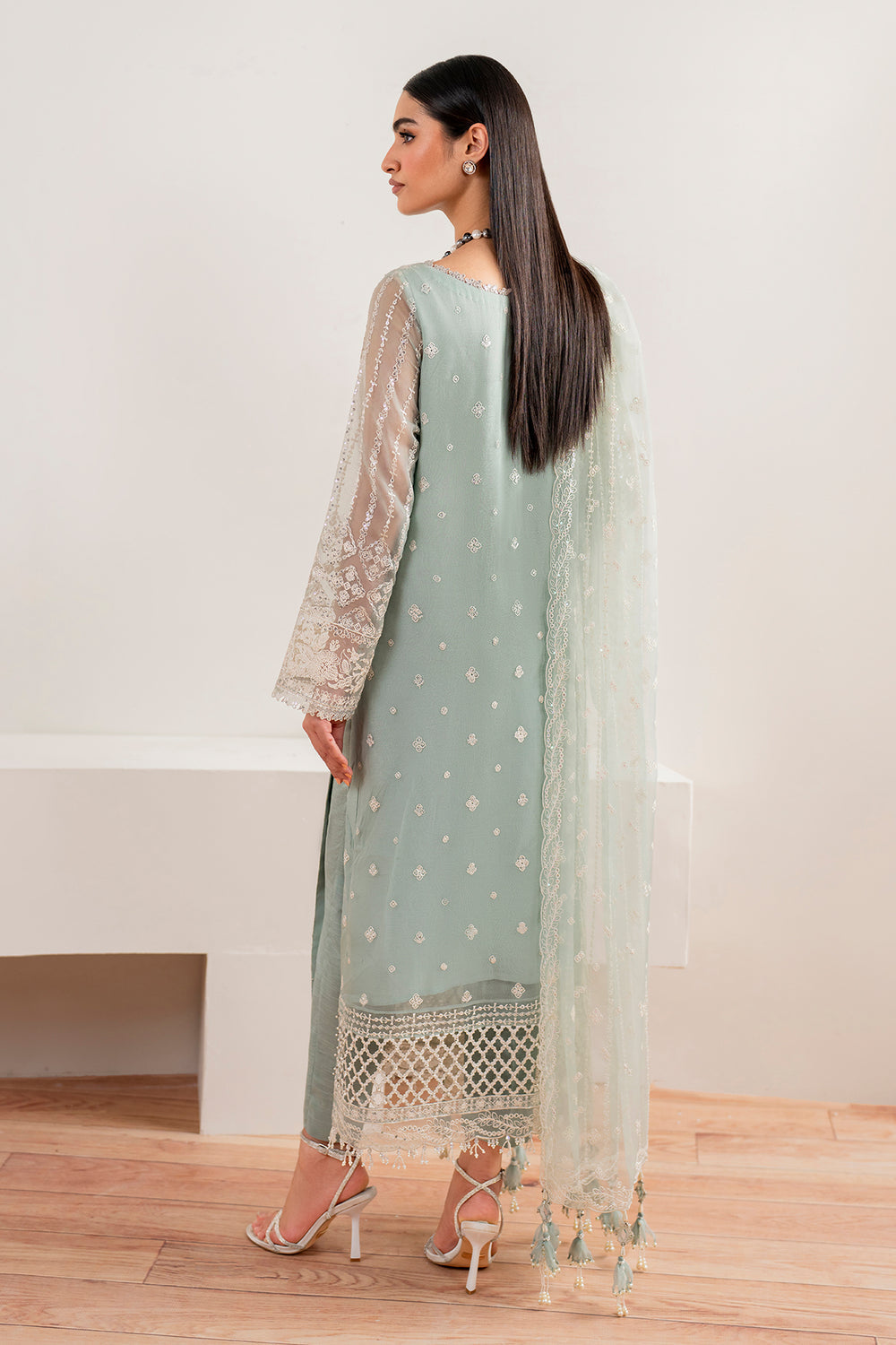 Buy Baroque | EMBROIDERED CHIFFON UF-680 Online at Great Price! Available For UK, France & Germany. Baroque dresse from Pakistan & for SALE in the UK, USA, Manchester & London. Book now ready to wear & unstitched. Shop Wedding, festive, summer or winter branded outfits from Lebaasonline 