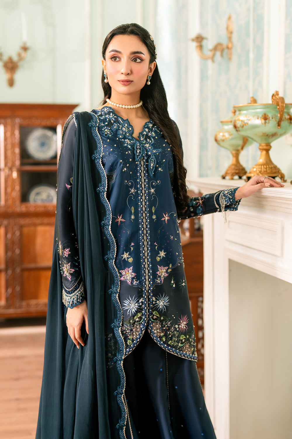 Buy Qalamkar Luxury Silk '26 Dress This winter wedding can be beautifully flaunted with our Qalamkar Collection. We have other Pakistani dress IN USA of Maria B Sana Safinaz PAKISTANI BRIDAL DRESS We can deliver unstitched/customized dresses like PAKISTANI BOUTIQUE DRESSES in UK USA from Lebaasonline