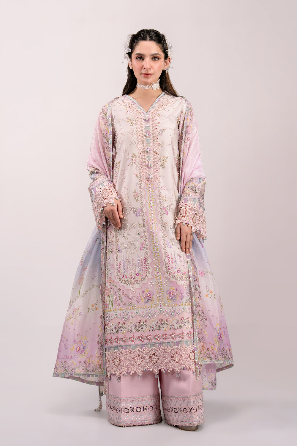 Buy Qalamkar Luxury Silk '26 Dress This winter wedding can be beautifully flaunted with our Qalamkar Collection. We have other Pakistani dress IN USA of Maria B Sana Safinaz PAKISTANI BRIDAL DRESS We can deliver unstitched/customized dresses like PAKISTANI BOUTIQUE DRESSES in UK USA from Lebaasonline