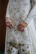 Load image into Gallery viewer, SUFFUSE | SILK PRET | FARIDA