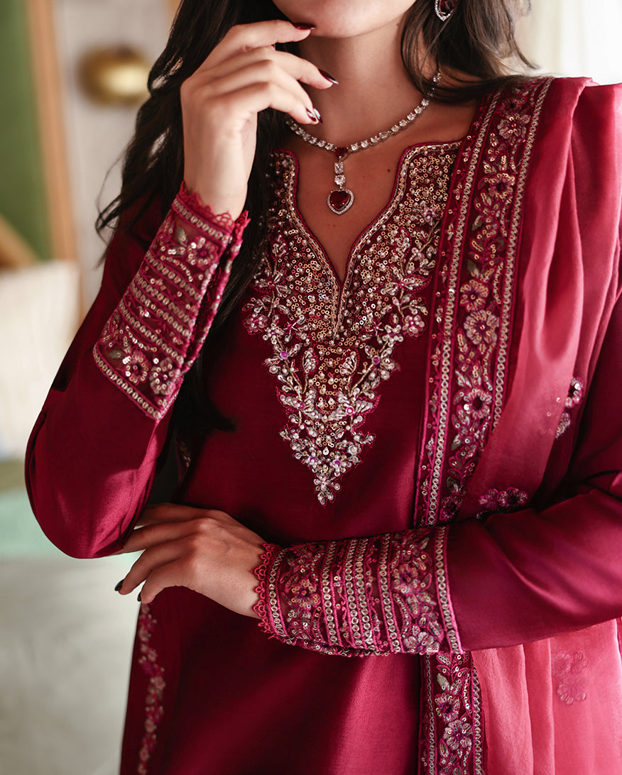 Buy MUSHQ | Zarminay 2026-Pret - "Sereen" Designer Dresses Is an exclusively available for online UK @lebaasonline. PAKISTANI WEDDING DRESSES ONLINE UK can be customized at Pakistani designer boutique in USA, UK, France, Dubai, Saudi, London. Get Pakistani & Indian velvet BRIDAL DRESSES ONLINE USA at Lebaasonline.