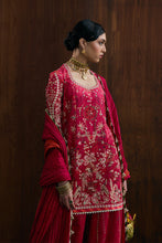 Load image into Gallery viewer, SUFFUSE | silk PRET Pakistani designer suits is available @lebasonline. We have various Pakistani Bridal dresses online available in brands such as Mari B, Imrozia, Suffuse pret 2025 is best for evening/party wear. Get express shipping in UK, USA, France, Belgium from Lebaasonline in Pakistani SALE