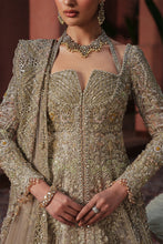 Load image into Gallery viewer, Buy Soraya PK | Caro Bridals '25 (Emira ) WEDDING COLLECTION 2026 from our website. We have various PAKISTANI DRESSES ONLINE IN UK, Soraya PK. Get your unstitched or customized PAKISATNI DRESSES IN UK, USA, FRACE , QATAR, DUBAI from Lebaasonline @SALE