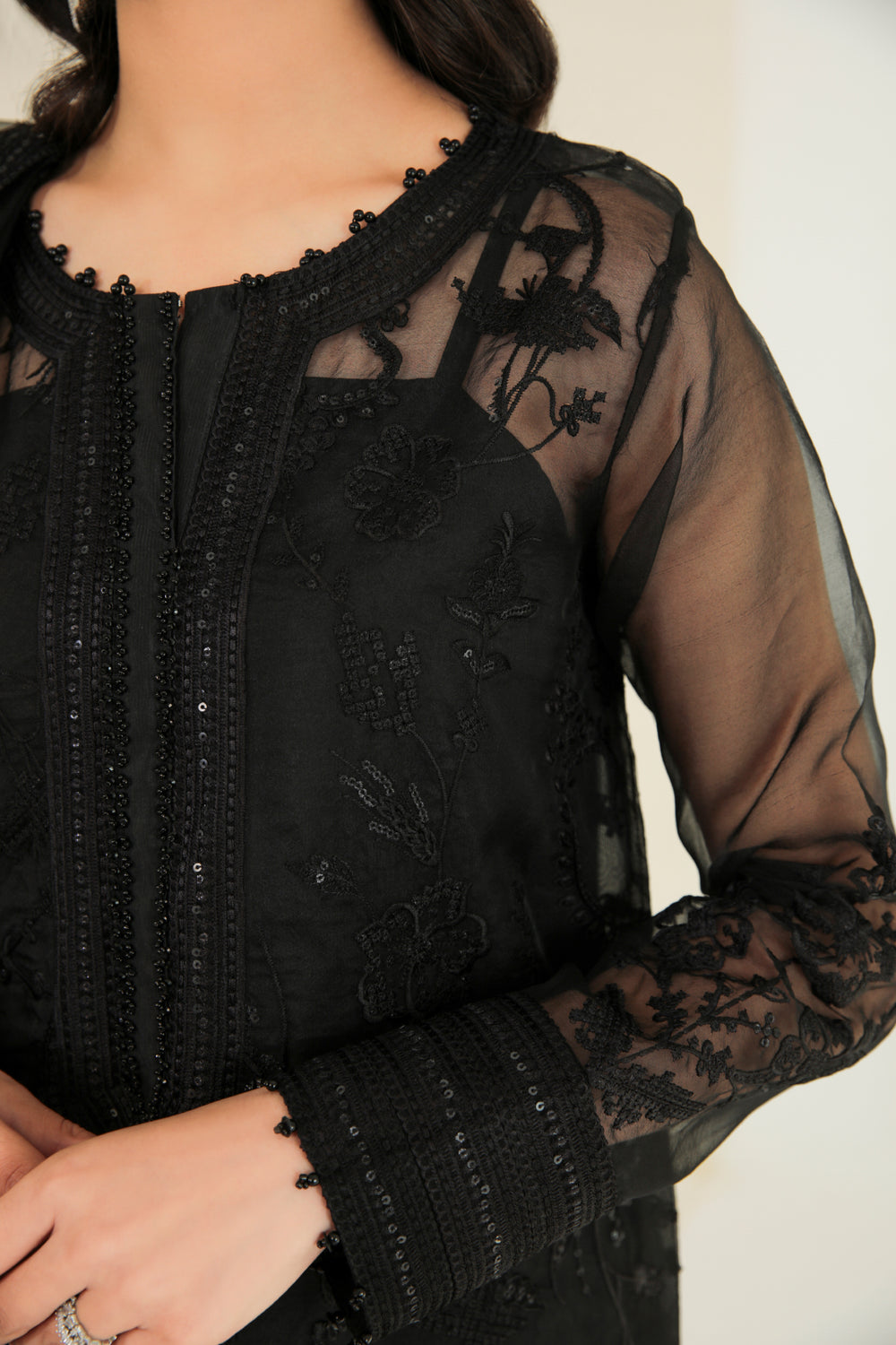 Buy Baroque | EMBROIDERED ORGANZA UF-235. Online at Great Price! Available For UK, France & Germany. Baroque dresse from Pakistan & for SALE in the UK, USA, Manchester & London. Book now ready to wear & unstitched. Shop Wedding, festive, summer or winter branded outfits from Lebaasonline 