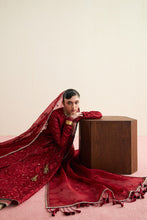Load image into Gallery viewer, SUFFUSE | CASUAL PRET Pakistani designer suits is available @lebasonline. We have various Pakistani Bridal dresses online available in brands such as Mari B, Imrozia, Suffuse pret 2025 is best for evening/party wear. Get express shipping in UK, USA, France, Belgium from Lebaasonline in Pakistani SALE