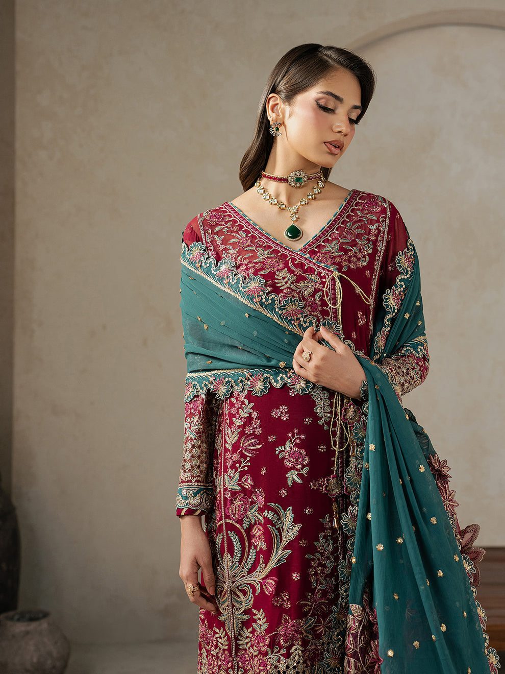 GULAAL | Inaaya Embroidered Chiffion '26 | JINAAN Pakistani designer dress is available @lebaasonline. The Pakistani Wedding dresses of Maria B, Gulaal can be customized for Bridal/party wear. Get express shipping in UK, USA, France, Germany for Asian Outfits USA. Maria B Sale online can be availed here!!