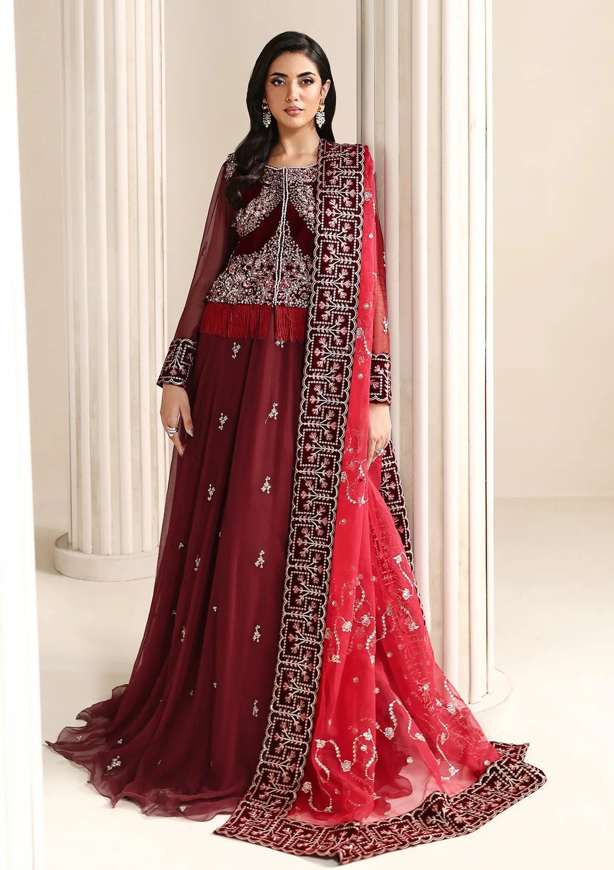 Buy Alizeh-Makhmal 25 | Luxury Velvet - AF-VLT#2209- Luxury VELVET. Online at Great Price! Available For UK, France & Germany. Baroque dresse from Pakistan & for SALE in the UK, USA, Manchester & London. Book now ready to wear & unstitched. Shop Wedding, festive, summer or winter branded outfits from Lebaasonline 