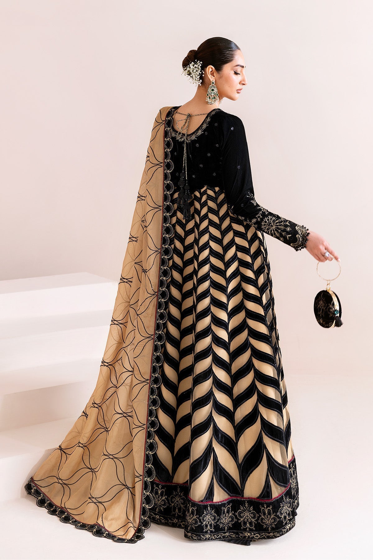 Alizeh - Makhmal 25  | Luxury Velvet - AF-VLT#2223 - Noor Jahan