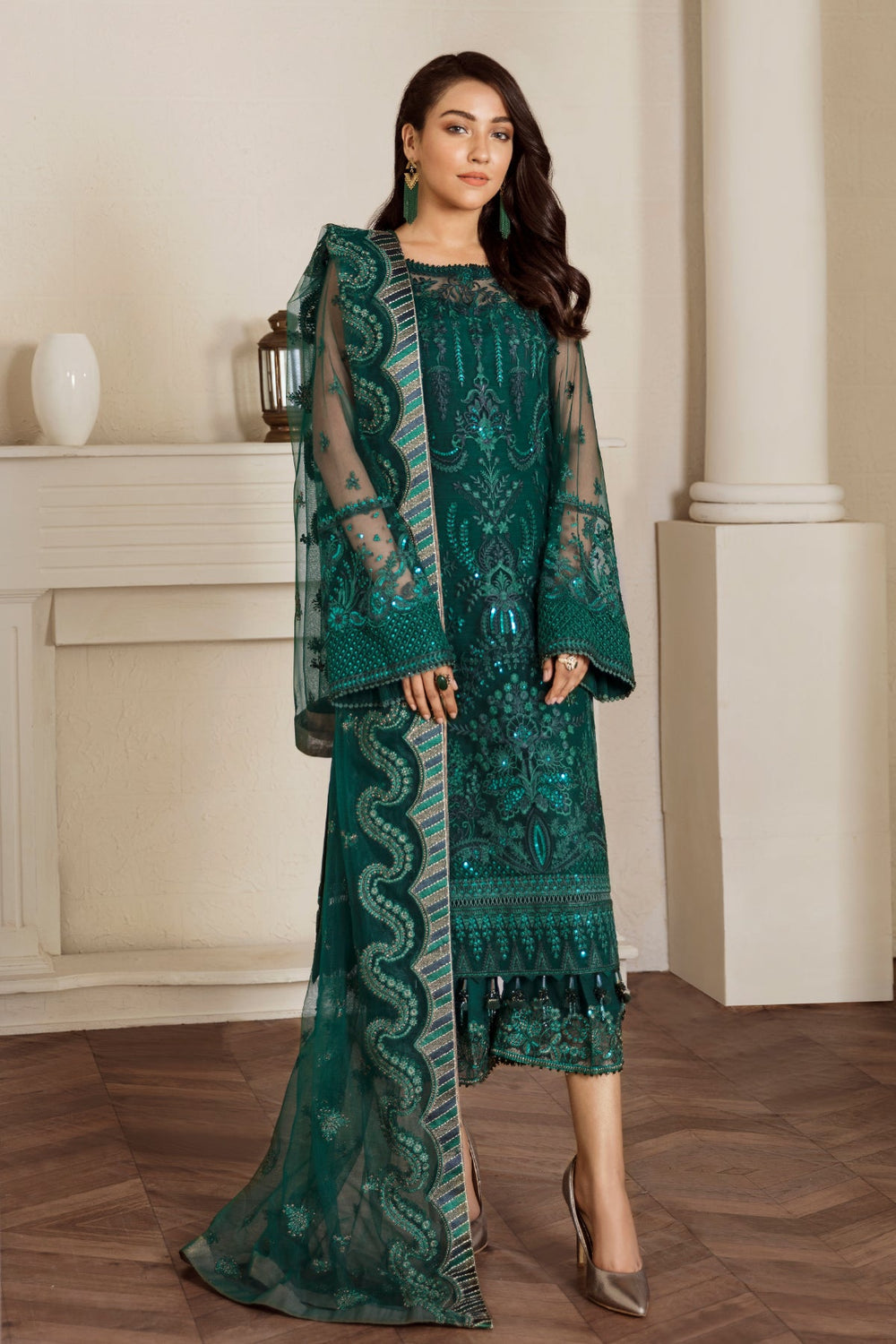 Buy EMBROIDERED NET SF-33 - Collection 2025 Online at Great Price! Available For UK, France & Germany. Baroque dresse from Pakistan & for SALE in the UK, USA, Manchester & London. Book now ready to wear & unstitched. Shop Wedding, festive, summer or winter branded outfits from Lebaasonline 