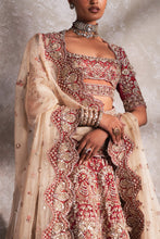 Load image into Gallery viewer, Buy Soraya PK | Caro Bridals '25 (Blanche) WEDDING COLLECTION 2026 from our website. We have various PAKISTANI DRESSES ONLINE IN UK, Soraya PK. Get your unstitched or customized PAKISATNI DRESSES IN UK, USA, FRACE , QATAR, DUBAI from Lebaasonline @SALE