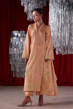 Load image into Gallery viewer, Buy RANG RASIYA | RANGRASIYA LUXE SILK '26 PAKISTANI ORIGINALS ONLINE DRESSES brand at our store. Lebaasonline has all the latest Women`s Clothing Collection of Salwar Kameez, MARIA B M PRINT UK Wedding Party attire Collection. Shop RANG RASIYA ORIGINAL DESIGNER DRESSES UK ONLINE at Lebaasonline