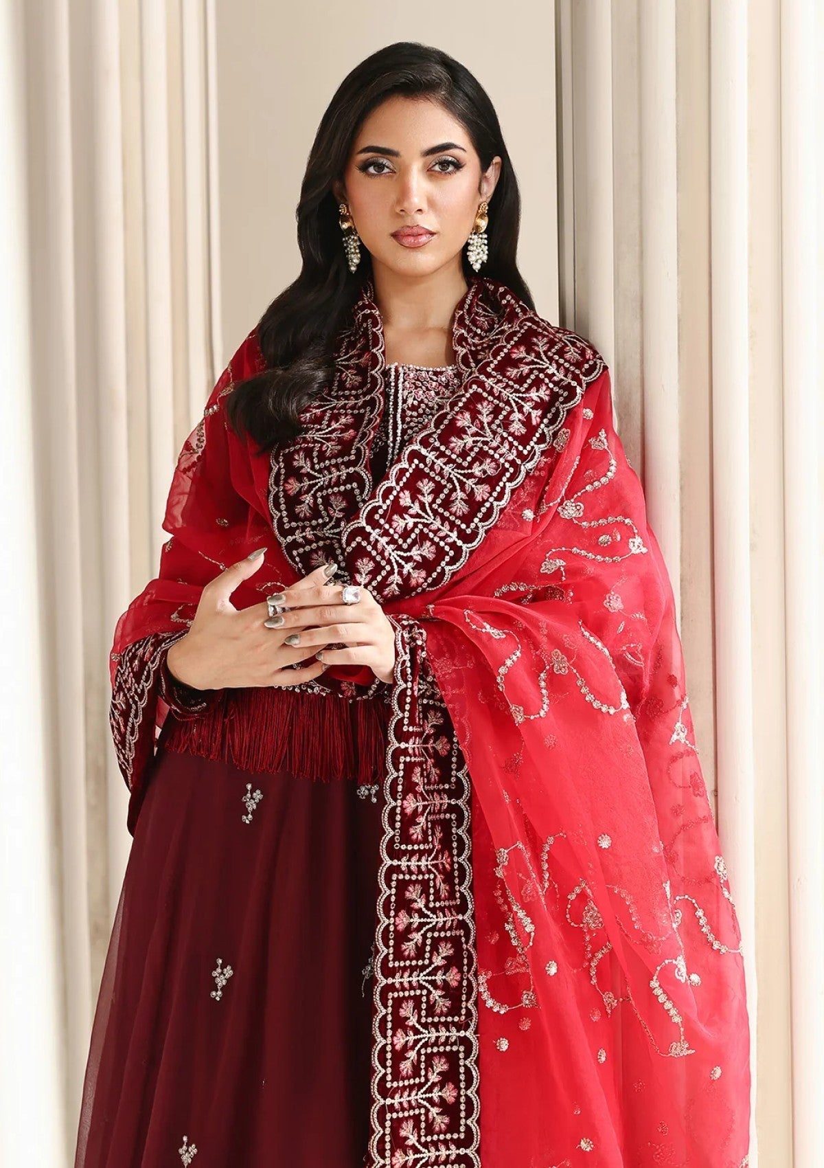 Buy Alizeh-Makhmal 25 | Luxury Velvet - AF-VLT#2209- Luxury VELVET. Online at Great Price! Available For UK, France & Germany. Baroque dresse from Pakistan & for SALE in the UK, USA, Manchester & London. Book now ready to wear & unstitched. Shop Wedding, festive, summer or winter branded outfits from Lebaasonline 