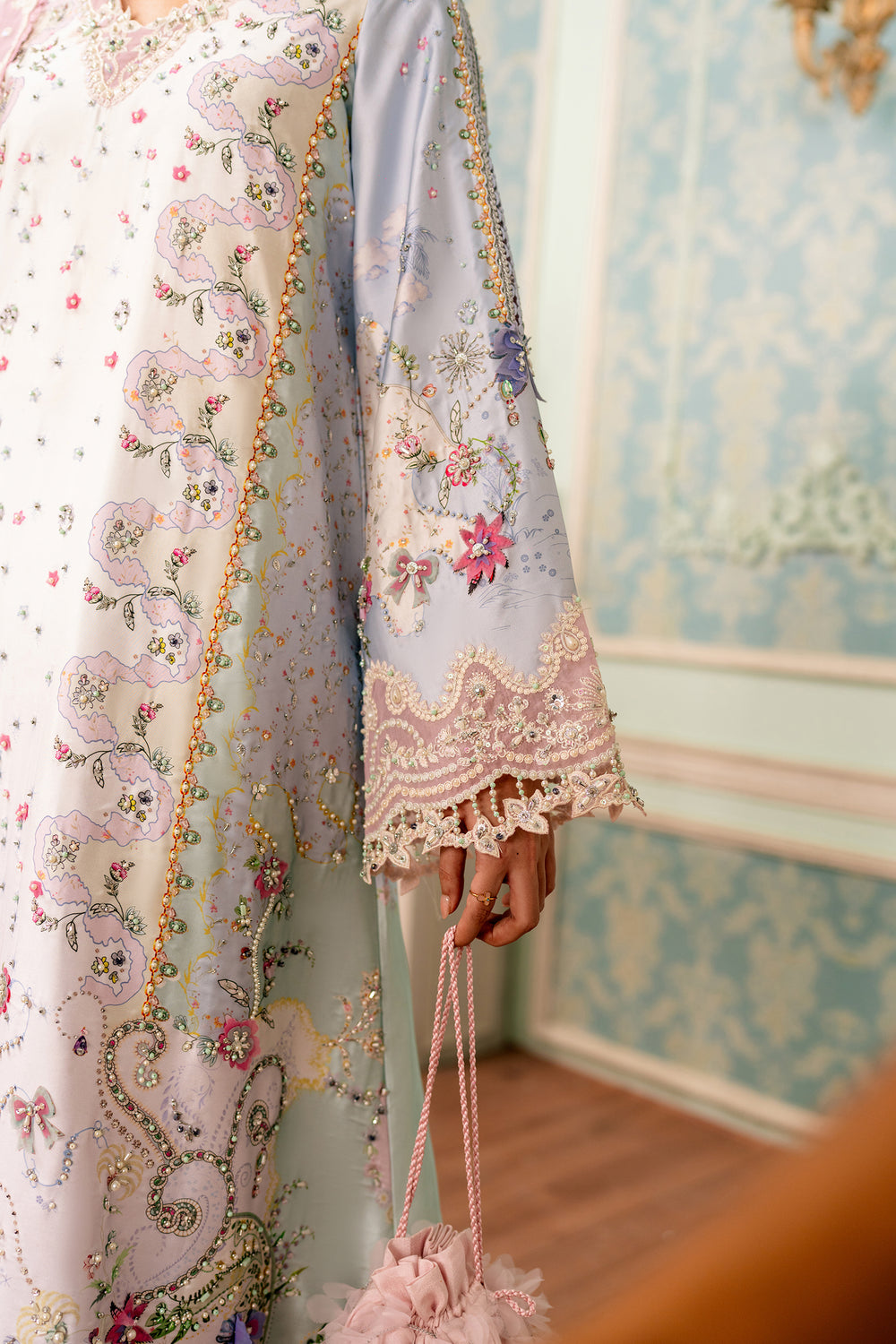Buy Qalamkar Luxury Silk '26 Dress This winter wedding can be beautifully flaunted with our Qalamkar Collection. We have other Pakistani dress IN USA of Maria B Sana Safinaz PAKISTANI BRIDAL DRESS We can deliver unstitched/customized dresses like PAKISTANI BOUTIQUE DRESSES in UK USA from Lebaasonline