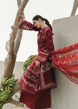 Load image into Gallery viewer, BUY NEW QALAMKAR | LUXURY LAWN’23 exclusive collection of QALAMKAR WEDDING LAWN COLLECTION 2023 from our website. We have various PAKISTANI DRESSES ONLINE IN UK,  QALAMKAR LUXURY FORMALS &#39;23. Get your unstitched or customized PAKISATNI BOUTIQUE IN UK, USA, FRACE , QATAR, DUBAI from Lebaasonline at SALE!