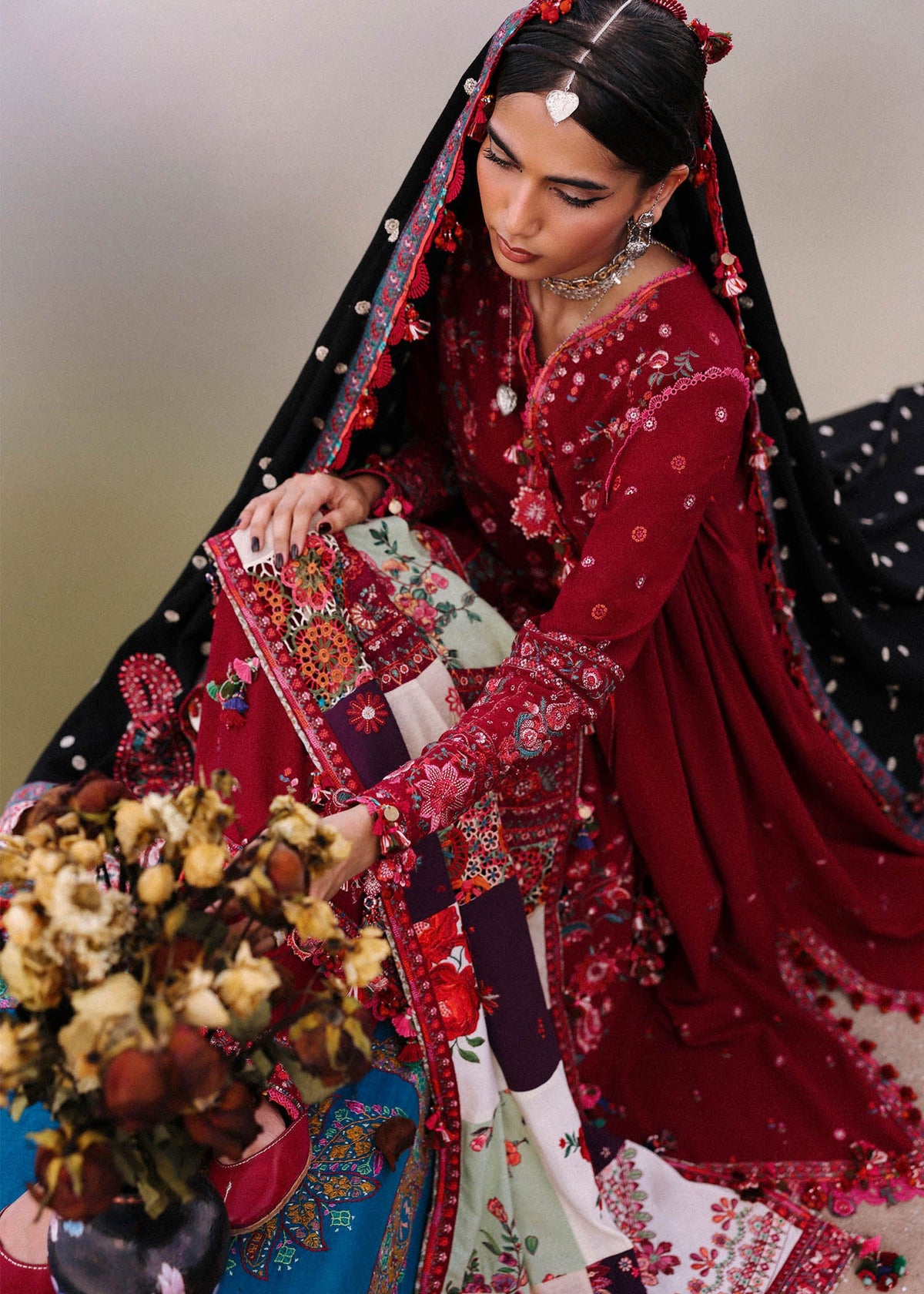 Hussain Rehar Karandi 2025 LEBAASONLINE Available on our website. We have exclusive variety of PAKISTANI DRESSES ONLINE. This wedding season get your unstitched or customized dresses from our PAKISTANI BOUTIQUE ONLINE. PAKISTANI DRESSES IN UK, USA,  Lebaasonline at SALE price!