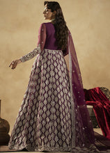 Load image into Gallery viewer, Buy MARYUM &amp; MARIA | Zamani Begum Luxury Formal Collection 2023 from our website. We deal in all largest brands like Maria b, Shamrock Maryum N Maria Collection, Imrozia collection. This wedding season, flaunt yourself in beautiful Shamrock collection. Buy pakistani dresses in UK, USA, Manchester from Lebaasonline