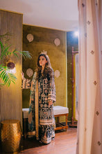 Load image into Gallery viewer, MOHSIN NAVEED RANJHA | BASGUL WEDDING COLLECTION 2023 - SAGAR KINARE Pakistani Wedding Dresses Collection for the very best in unique or custom, luxury chiffon silk dresses from our women&#39;s clothing shop UK. Explore the MNR Luxury Wedding Lehenga, Unstitched &amp; Stitched Ready Made Clothing Online in UK USA and Canada  at Lebaasonline