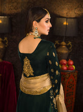 Load image into Gallery viewer, ZAINAB CHOTTANI VELVET COLLECTION &#39;21 | ZAREEN Emerald Green Velvet salwar kameez UK, Embroidered Collection at our Pakistani Designer Dresses Online Boutique. Pakistani Clothes Online UK- SALE, Zainab Chottani Wedding Suits, Luxury Lawn &amp; Bridal Wear &amp; Ready Made Suits for Pakistani Party Wear UK on Discount Price