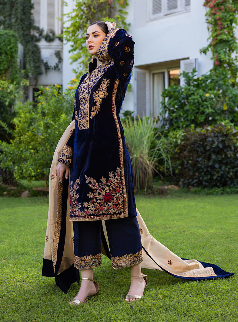 ZAINAB CHOTTANI VELVET COLLECTION 2022 Velvet salwar kameez UK, Embroidered Collection at our Pakistani Designer Dresses Online Boutique. Pakistani Clothes Online UK- SALE, Zainab Chottani Wedding Suits, Luxury Lawn & Bridal Wear & Ready Made Suits for Pakistani Party Wear UK on Discount Price