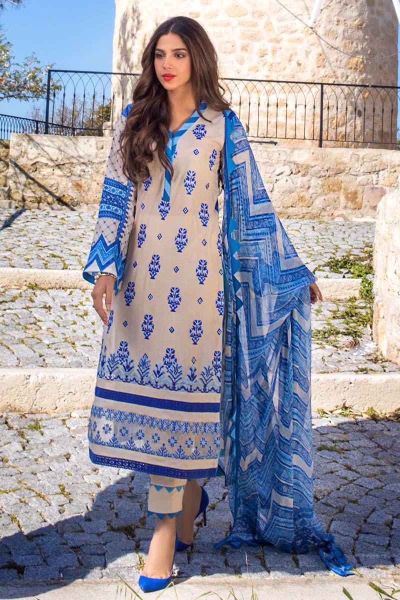 ZAINAB CHOTTANI | TAHRA LAWN | BLOOMING BLUES - A White Dress with fine Embroidered lawn Fabric. LebaasOnline has Zainab Chottani Pret MARIA B PAKISTANI SUITS ONLINE & PAKISTANI DRESSES for Online Shopping Worldwide, delivering to the UK, Germany, Birmingham and USA selling PAKISTANI WEDDING DRESSES & Bridal Suits