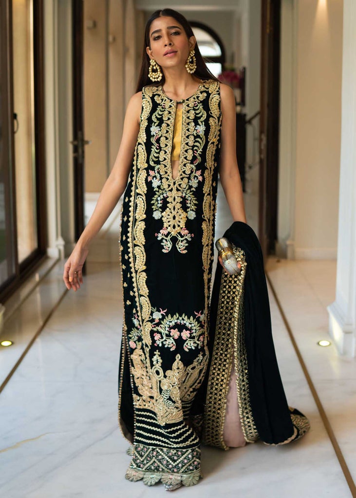  CRIMSON | WEDDING COLLECTION '21 | SHEESHAY HAZARON | JADE Black Bridal dress is exclusively available @lebaasonline. The INDIAN BRIDAL DRESSES ONLINE is available in MARIA B, QALAMKAR WEDDING DRESSES USA and can be customized for Wedding outfits. The PAKISTANI WEDDING DRESSES ONLINE UK have fine embroidery on it. 