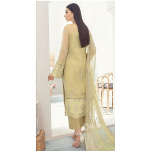 GULAAL | PREMIUM EMBROIDERED CHIFFON 21 | PAREESA Green Pakistani Designer dress @lebaasonline. The Indian Bridal dresses online USA can be customized at our place. We have various brands such as Maria B, Gulaal for Indian Wedding dresses online USA. Get Latest wedding collection '21 in USA UK France at Lebaasonline