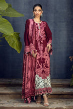 Load image into Gallery viewer,  SANA SAFINAZ | Muzlin Winter’21 Maroon Muzlin Collection of Sana Safinaz is exclusively available @lebaasonline The Pakistani designer dresses online USA available for party/evening wear with customization The Wedding dresses online UK for this wedding can be flaunt with Maria B collection in UK USA at lebaasonline