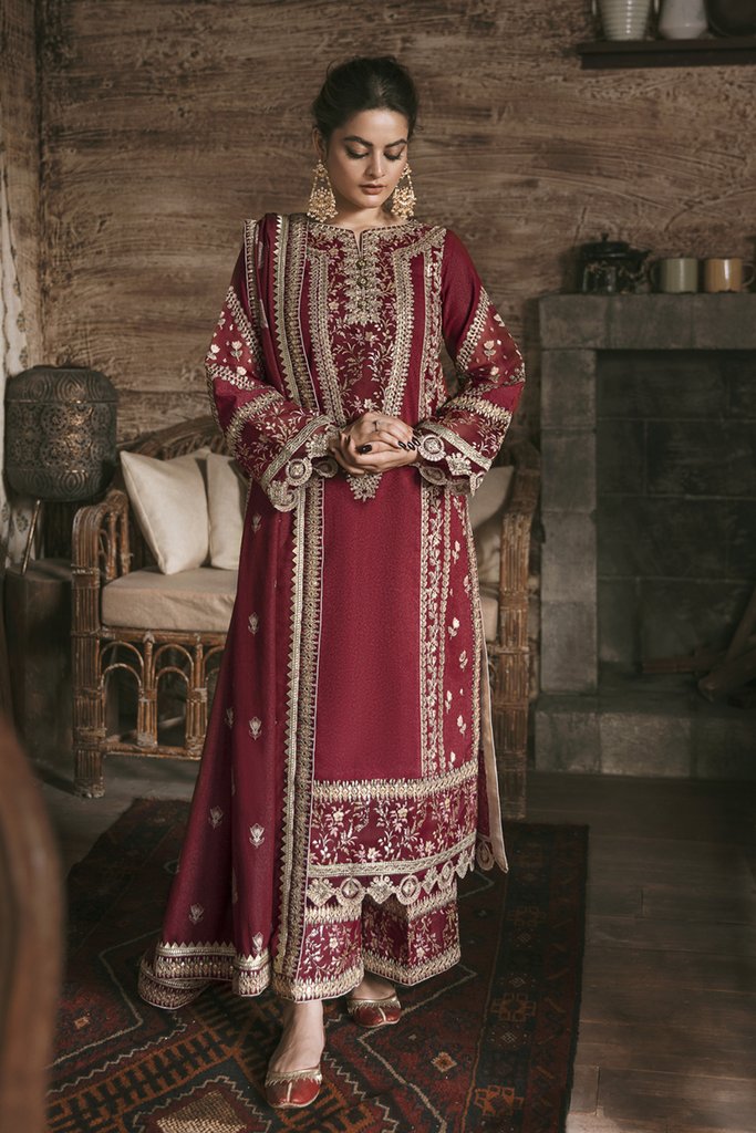 Buy Qalamkar Winter Shawl Collection | KK-07 Red color shawl Winter Wedding Dresses UK @lebaasonline. The Winter Shawl UK include various brands such as Maria B, Qalamkar wedding dress online UK. Get yours customized for Evening, Party Wear or Wedding dresses online USA, UK, France at Lebaasonline only.