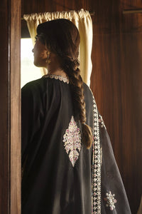 Qalamkar Luxury Festive Lawn 2021 | FX-08 Black Lawn dress is exclusively suitable for Summer wedding season. Lebasonline is the largest stockist of Pakistani boutique dresses such as Qalamkar Sobia Nazir Maria B various Pakistani Bridal dresses in UK. You can get your outfit customized in UK, USA from Lebaasonline
