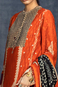  SANA SAFINAZ | Muzlin Winter’21 Orange Muzlin Collection of Sana Safinaz is exclusively available @lebaasonline The Pakistani designer dresses online USA available for party/evening wear with customization The Wedding dresses online UK for this wedding can be flaunt with Maria B collection in UK USA at lebaasonline