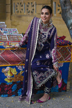 Load image into Gallery viewer, QALAMKAR LUXURY SHAWL COLLECTION’22 | K-08 JIYA