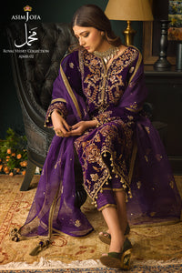ASIM JOFA | ROYAL VELVET COLLECTION '21 | MAKHMAL | AJML-02 Purple Velvet Saree perfectly suits this winter wedding season. The Pakistani bridal dresses online UK with velvet touch is available @lebaasonline. We have various Pakistani designer boutique dresses of Maria B, Asim Jofa, Imrozia and you can get in UK, USA