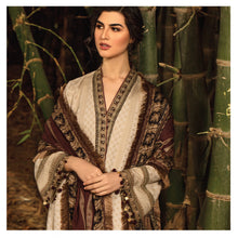 Load image into Gallery viewer, Shop now Sobia Nazir Winter Shawl 2021 Beige velvet suit Various VELVET SALWAR FOR WOMEN are available in Pakistani brands such as Maria b, Sobia Nazir, Sana Safinaz We have VELVET SALWAR SUIT LATEST COLLECTION in unstitched/customized for evening/party wear. INDIAN VELVET SALWAR KAMEEZ @lebaasonline in USA UK at SALE