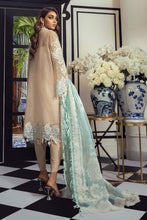 Load image into Gallery viewer, Buy SANA SAFINAZ | Muzlin Lawn 2021-02A CREAM from Lebaasonline Pakistani Clothes Stockist in the UK @ best price- SALE ! Shop Eid Dress 2021, Maria B Lawn 2021 Summer Suits, New Pakistani Clothes Online UK for Eid, Party &amp; Bridal Wear. Indian &amp; Pakistani Summer Lawn Dresses by SANA SAFINAZ in UK &amp; USA at LebaasOnline