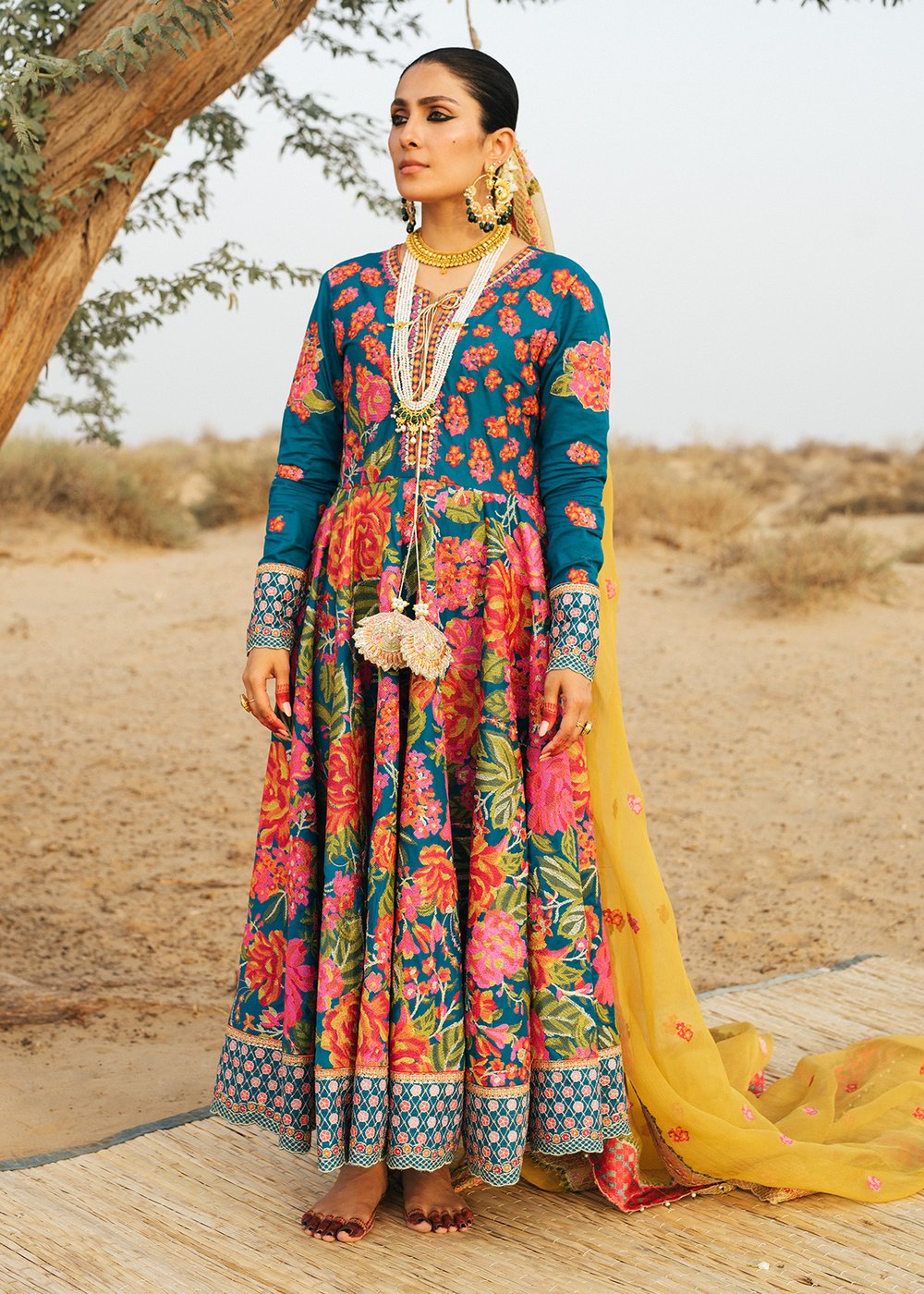HUSSAIN REHAR | ROHI DE NAAL | Keyser (Teal Blue) Lawn dress is extremely trending for HUSAIN REHAR 2021 lawn. The PAKISTANI DRESSES IN UK are available for this wedding season. Get the exclusive customized Maria B, Asim Jofa, PAKISTANI DRESSES ONLINE from our PAKISTANI BOUTIQUE in UK, USA, Austria from Lebaasonline 