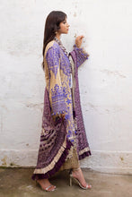 Load image into Gallery viewer, SANA SAFINAZ | LUXURY WINTER SHWL/VELVET &#39;21 | 007B Lilac Velvet dress Buy Latest Pakistani Fashion SANA SAFINAZ Winter Collection Designer Dress, Party Wear Suit, Wedding &amp; Bridal Collection Online in the UK at Lebaasonline. Pakistani Brand Clothing with 100% Original quality &amp; Stitched to Perfection. UK 