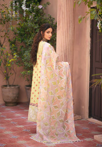 MARYAM HUSSAIN Luxury Lawn '21 Collection -MEENA Yellow dress most popular Pakistani outfits for evening wear and winter season in the UK, USA and France. These 3 pc unstitched, stitched & READY MADE Indian & Pakistani Suits are best for Eid outfits. Shop Salwar Kameez by Maryam Hussain on SALE price at Lebaasonline!