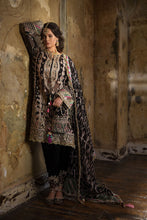 Load image into Gallery viewer, SOBIA NAZIR SOBIA NAZIR | NAYAB FESTIVE COLLECTION &#39;22 in the UK &amp; USA on SALE Price at www.lebaasonline.co.uk We stock SOBIA NAZIR PREMIUM LAWN COLLECTION MARIA B M PRINT  Stitched &amp; customized all PAKISTANI DESIGNER DRESSES ONLINE at Great Price