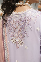 Load image into Gallery viewer, Buy Mushq Lawn Collection 2023 Online Pakistani Stylish Dresses from Lebaasonline at best SALE price in UK USA &amp; New York. Explore the new collections of Pakistani Winter Dresses from Lebaas &amp; Immerse yourself in the rich culture and elegant styles with our extensive Pakistani Designer Outfit UK !