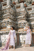 Load image into Gallery viewer, Buy Mushq Lawn Collection 2023 Online Pakistani Stylish Dresses from Lebaasonline at best SALE price in UK USA &amp; New York. Explore the new collections of Pakistani Winter Dresses from Lebaas &amp; Immerse yourself in the rich culture and elegant styles with our extensive Pakistani Designer Outfit UK !
