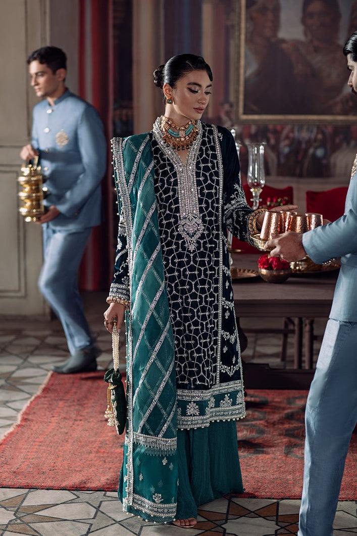 Buy MUSHQ | TEHZEEB | Luxury Velvet Unstitched 21 | DANEEN MV21-02 Green exclusively available VELVET PAKISTANI DRESS UK @lebaasonline. PAKISTANI VELVET DESIGNER SUITS ONLINE can be customized at Pakistani designer boutique in USA, UK, London. Get Pakistani Wedding dresses online UK at Lebaasonline at SALE!
