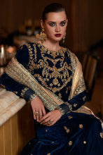 Load image into Gallery viewer, Mushq velvet collection 2022 Is an exclusively available for online UK @lebaasonline. PAKISTANI WEDDING DRESSES ONLINE UK can be customized at Pakistani designer boutique in USA, UK, France, London. Get Pakistani &amp; Indian velvet BRIDAL DRESSES ONLINE USA at Lebaasonline at SALE!