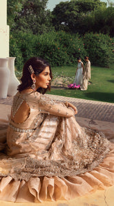 ANAYA BY KIRAN CHAUDHRY | OPULENCE '21 | RADIANCE Golden Wedding Dress for this time wedding season. Various Bridal dresses online USA is available @lebaasonline. Pakistani wedding dresses online UK can be customized with us for evening/party wear. Maria B, Asim Jofa various wedding outfits can be bought in Austria, UK USA