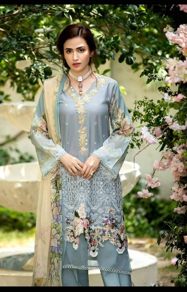 Buy Manara Luxury Lawn 2021, Grey from Lebaasonline Pakistani Clothes Stockist in the UK best price- SALE ! Shop Noor LAWN 2021, Maria B Lawn 2021 Summer Suits, Pakistani Clothes Online UK for Wedding, Party & Bridal Wear. Indian & Pakistani Summer Dresses by Manara Luxury Lawn 2021 in the UK & USA at LebaasOnline.