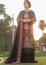 Load image into Gallery viewer, AFROZEH | SARDIYON KI KAHANI | ZAHIRA-10 Black color dress is Pakistan&#39;s most diverse designer fashion brand with Velvet- Embroidered, Crinkle Chiffon-Embroidered Party Wear Suits. Buy Celebrating different styles of Pakistani Festive AFROZEH WINTER COLLECTION UK DESIGNER SUITS in UK, USA, Austria at LebaasOnline!