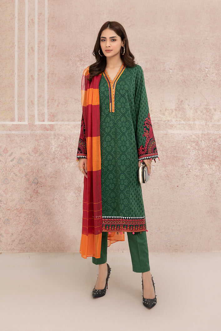 Buy Suit Green DW-W21-38 | Maria B Ready to Wear Online dresses UK 2021 Rejoice this season with balance of dynamic hues with Pakistani Wedding designer clothes 2021 from the top fashion designer such as MARIA. B online in UK & USA Express shipping to London Manchester & worldwide from Lebaasonline
