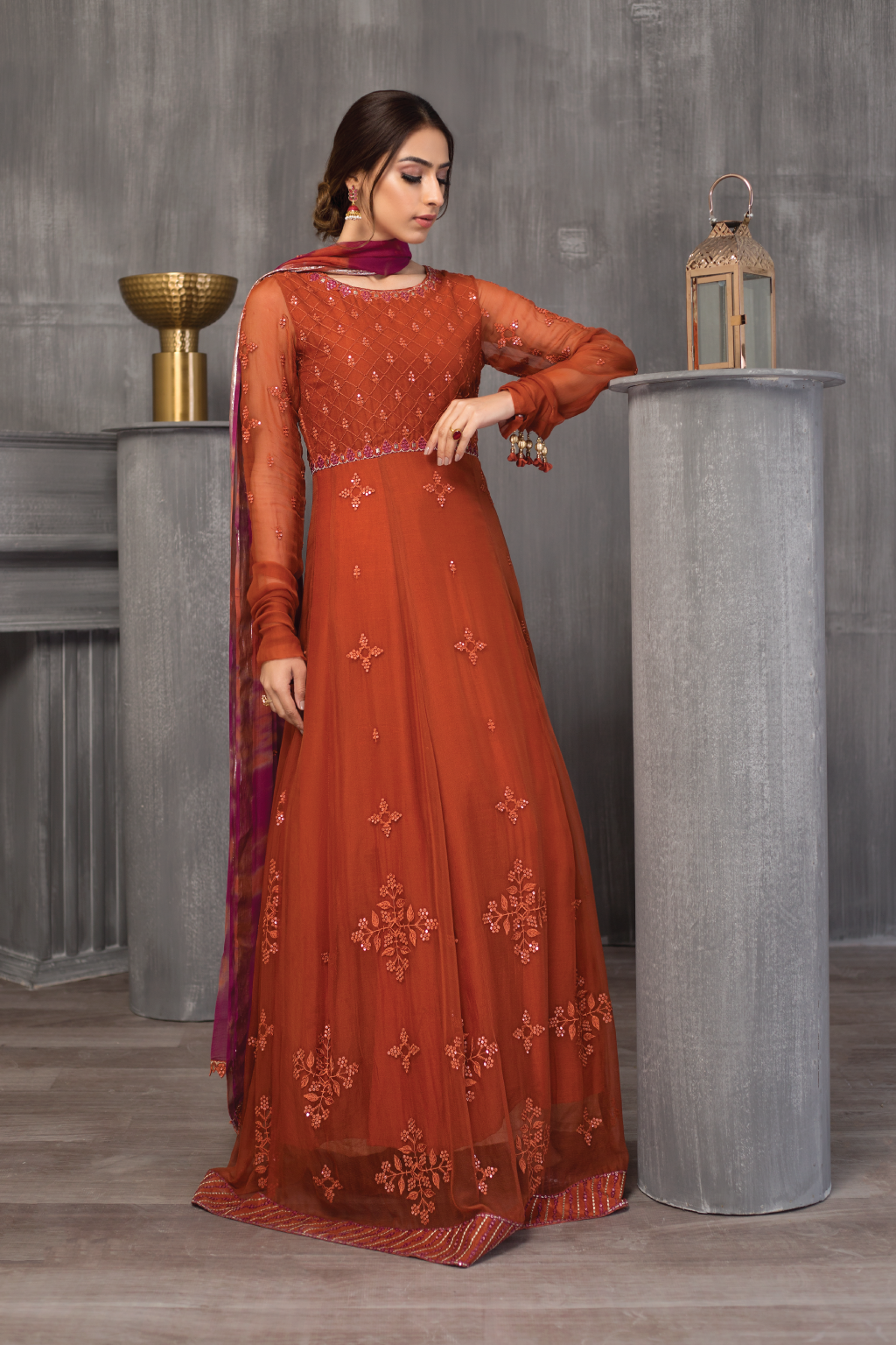 Iznik Pret Wear 2021 | EMPIRE Rust 2 piece lawn dress is most popular for Eid dress and summer outfits. We have wide range of stitched and Readymade dresses of Iznik lawn 2021, Iznik pret '21. This Eid get yourself elegant and classy outfit of Iznik in USA, UK, France, Spain from Lebaasonline at SALE price!